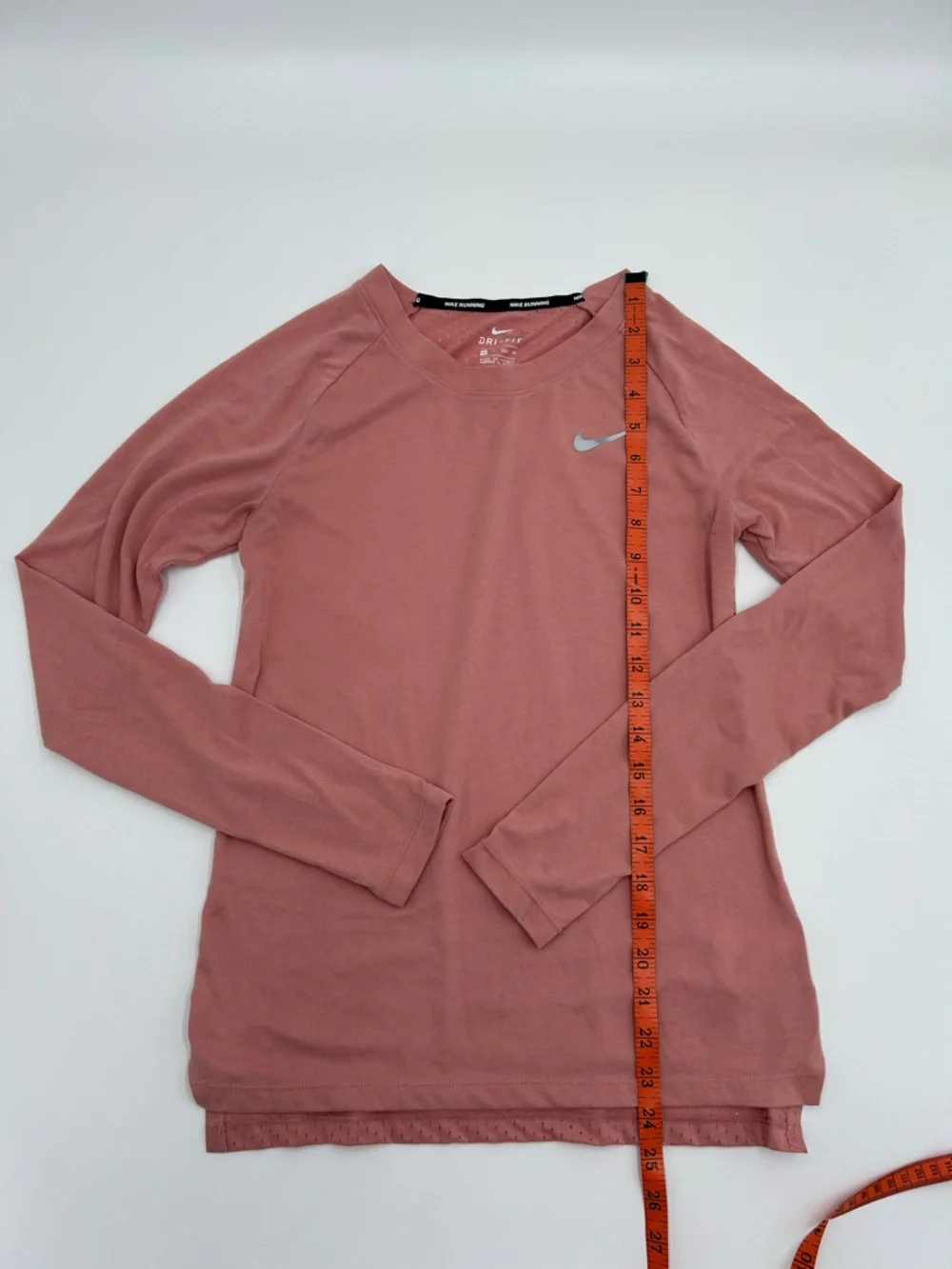 Nike Running Women’s Crewneck Top in Dusty Rose XS